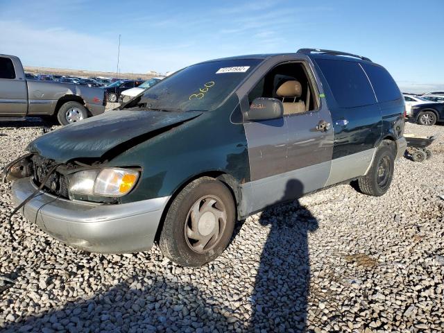 1999 Toyota Sienna LE