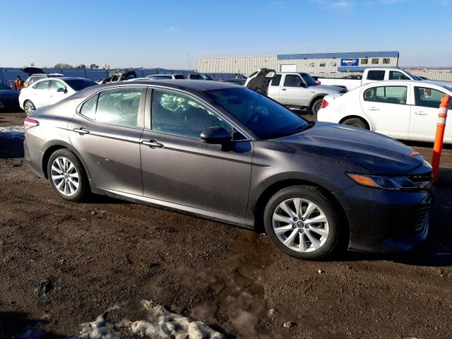 2018 TOYOTA CAMRY L/LE 4T1B11HK9JU012400