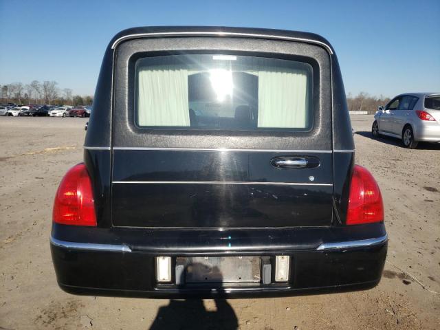2L1FM88W68X646191 Lincoln TOWNCAR