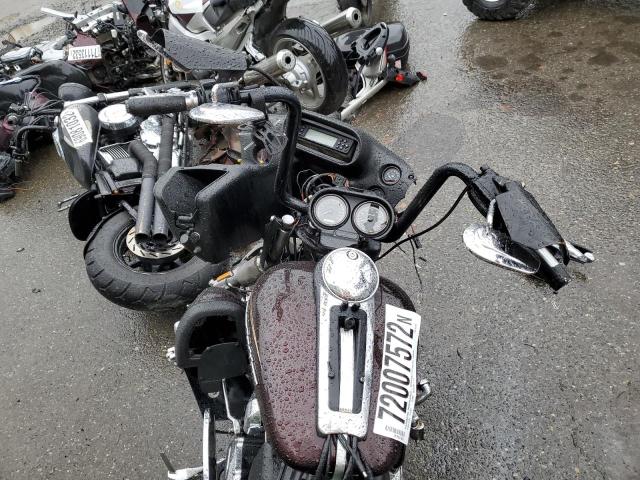 2011 HARLEY-DAVIDSON FLTRU 1HD1KGM14BB634816