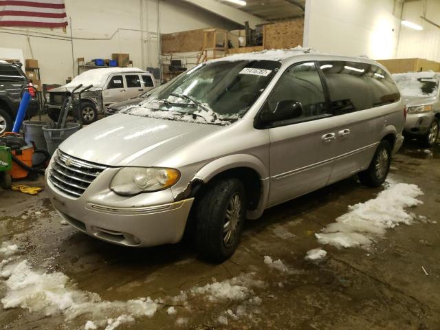 2005 Chrysler Town & Country Limited