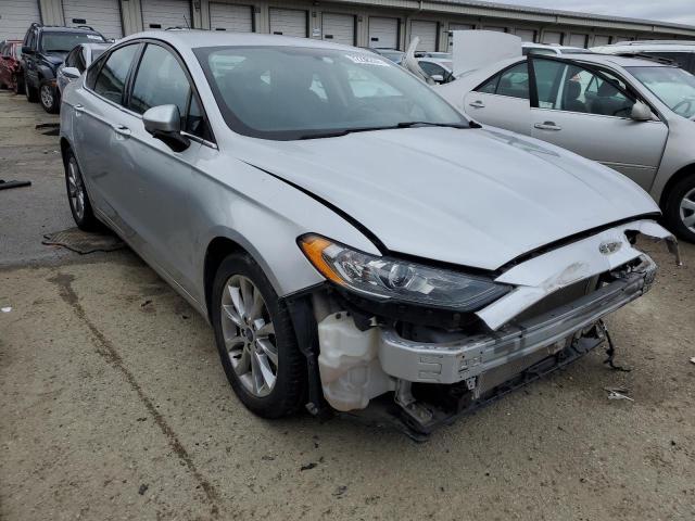 VIN 3FA6P0H79HR338425 2017 Ford Fusion, SE no.4