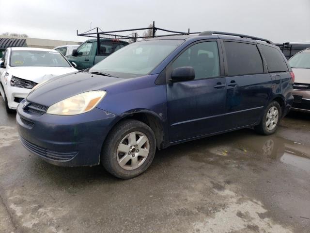 2004 Toyota Sienna CE