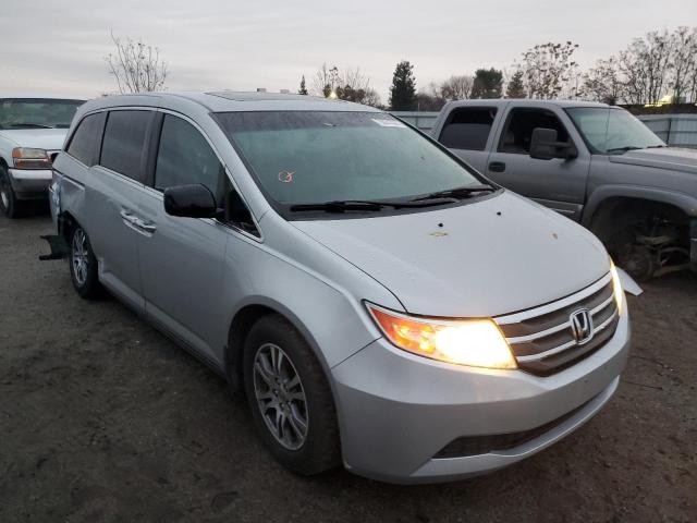 VIN 5FNRL5H67DB018698 2013 HONDA ODYSSEY no.4