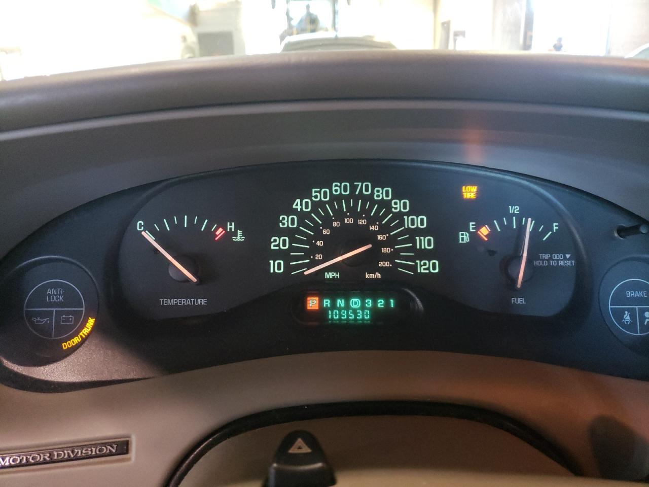 2000 Buick Century Custom VIN: 2G4WS52J2Y1234580 Lot: 55918985