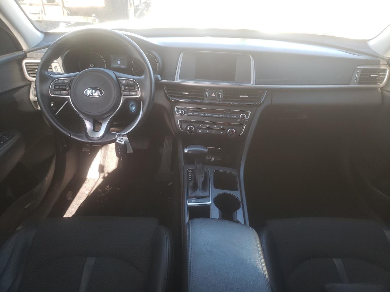 2018 Kia Optima - Image 8