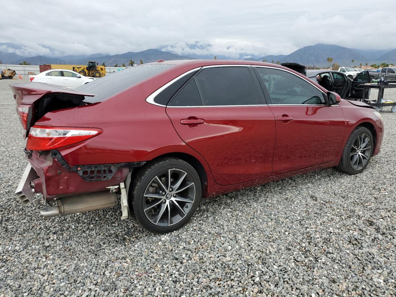 4T1BF1FK6HU633205 2017 Toyota Camry Le