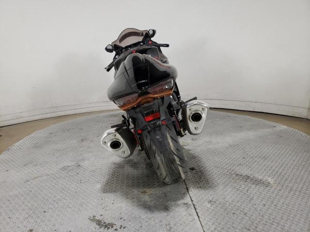 2022 SUZUKI GSX1300 RR JS1EJ11B2N7101168