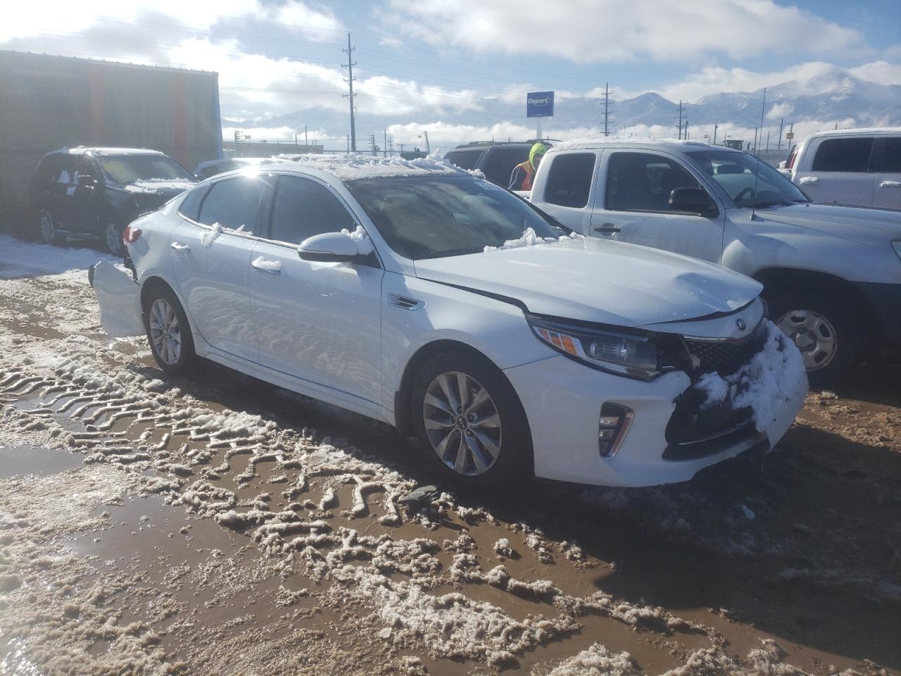 2018 Kia Optima - Image 4
