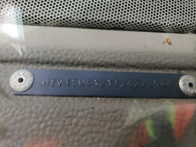 YV1SW612172622254 Volvo V70