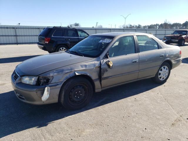 Salvage cars for sale from Copart Dunn, NC: 2000 Toyota Camry CE