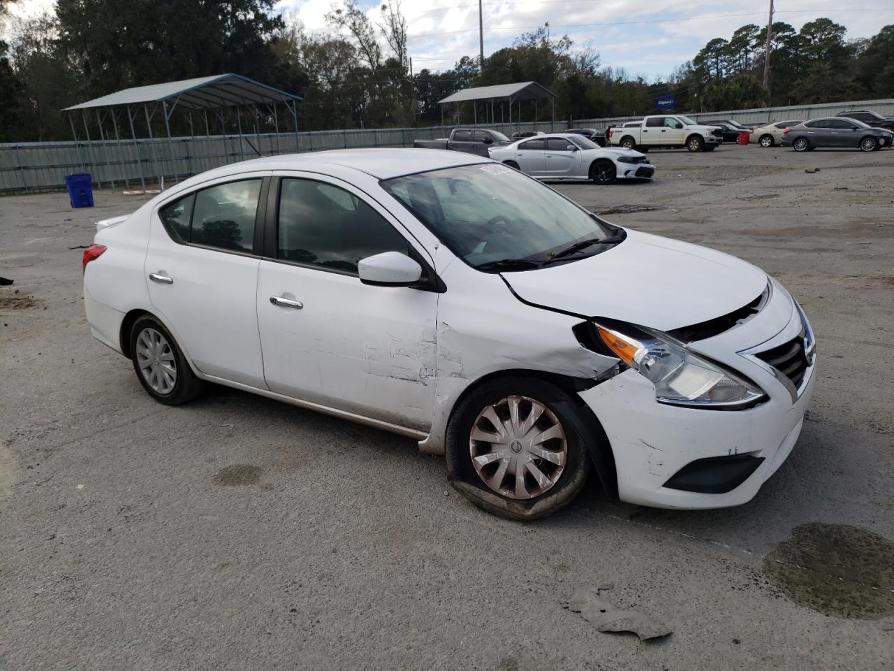 3N1CN7AP1HL845086 NISSAN VERSA 2017