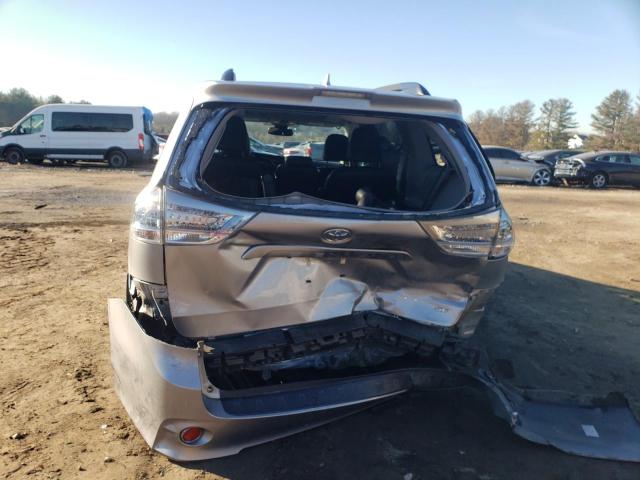 2018 TOYOTA SIENNA SE - 5TDXZ3DC1JS947413