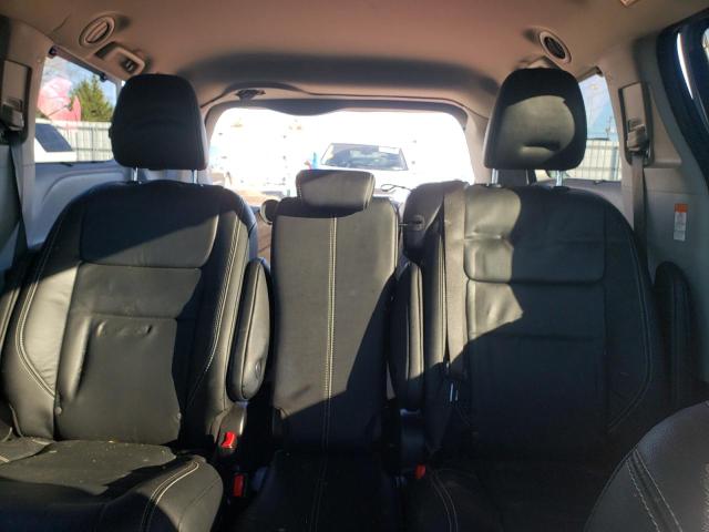 2018 TOYOTA SIENNA SE - 5TDXZ3DC1JS947413