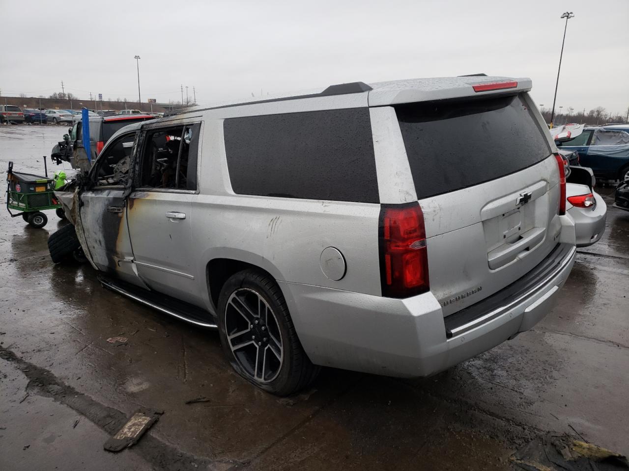 2017 Chevrolet Suburban - Image 2
