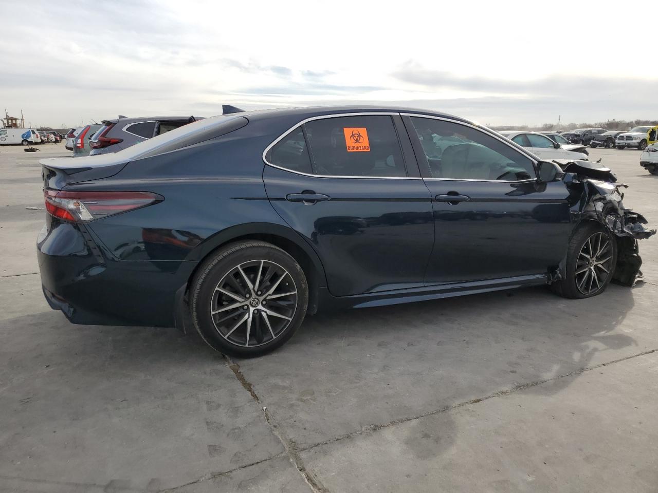 2021 Toyota Camry - Image 3