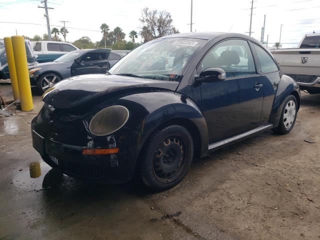 Volkswagen New Beetle 2010