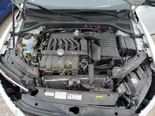 2018 VOLKSWAGEN PASSAT GT 1VWJM7A38JC033089