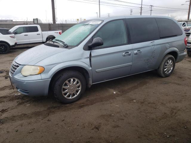 2006 Chrysler Town & Country LX