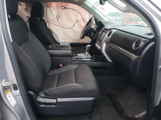 2017 TOYOTA TUNDRA DOU - 5TFUW5F12HX601071
