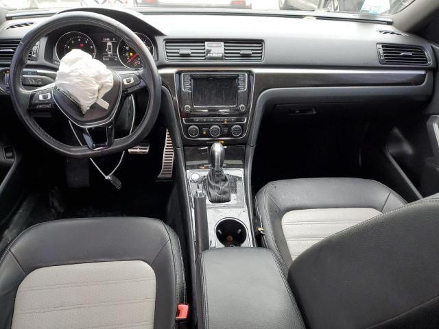 2018 VOLKSWAGEN PASSAT GT 1VWJM7A38JC033089