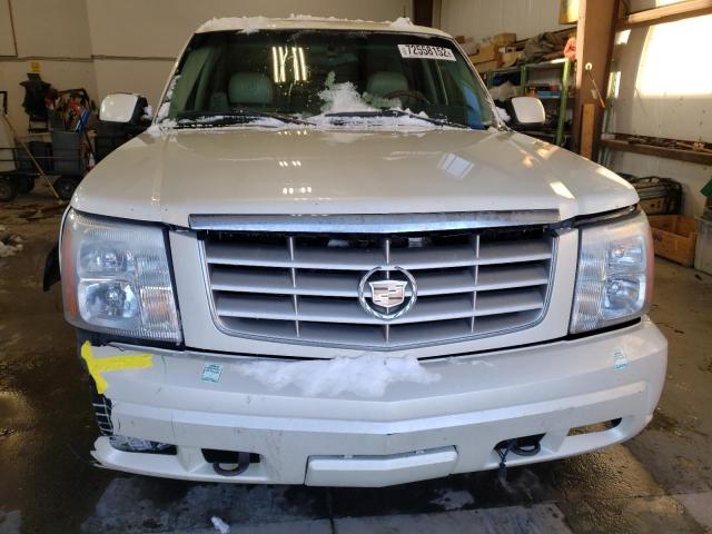 1GYEK63NX2R303449 Cadillac Escalade Luxury