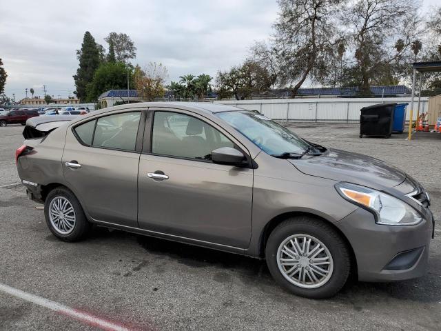 3N1CN7AP4HL813863 Nissan VERSA S