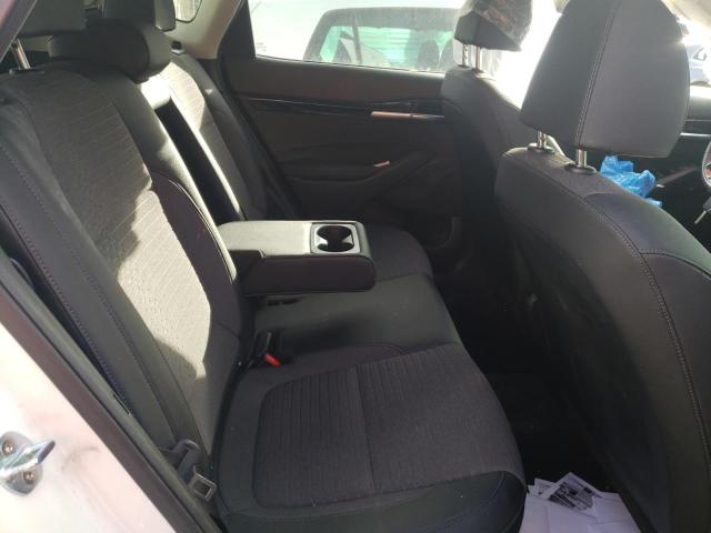 KNDEUCAA2M7200118 KIA SELTOS S