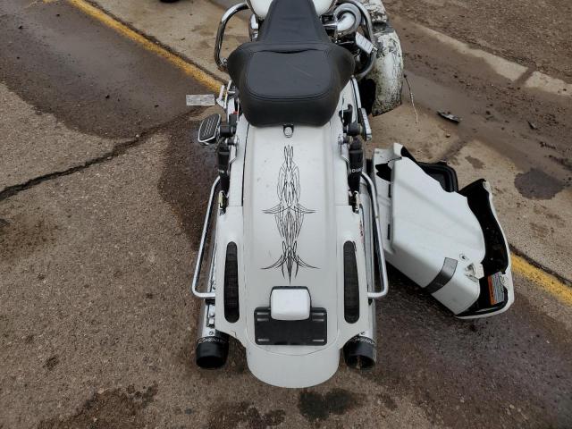 2010 HARLEY-DAVIDSON FLHXSE 1HD1PZ811AB954925