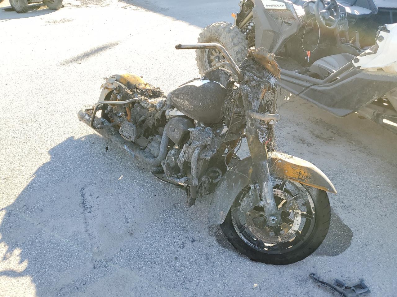 1HD1KND11JB605891 HARLEY-DAVIDSON FLHTK SHRI 2018