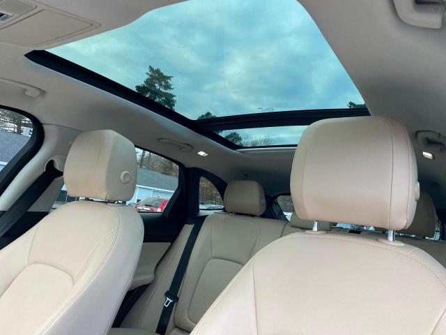SADCJ2BN4HA089614 Jaguar F-pace Premium