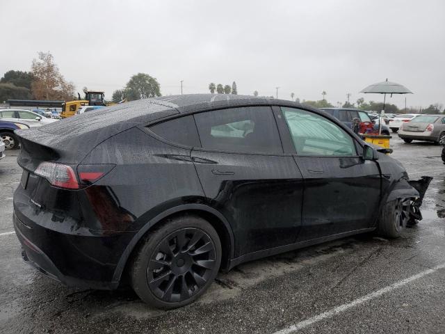 7SAYGDEE9NF352726 Tesla Model Y