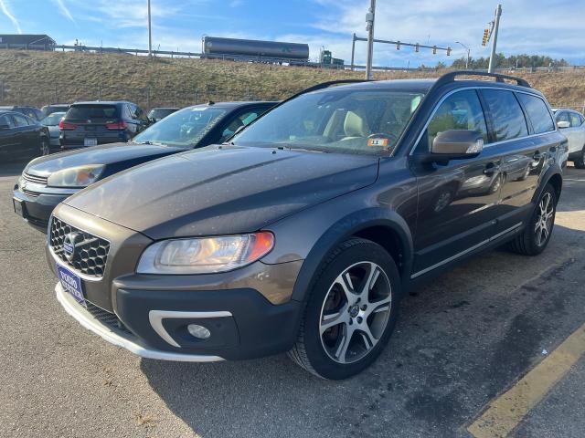 YV4902NK3F1217572 Volvo XC70