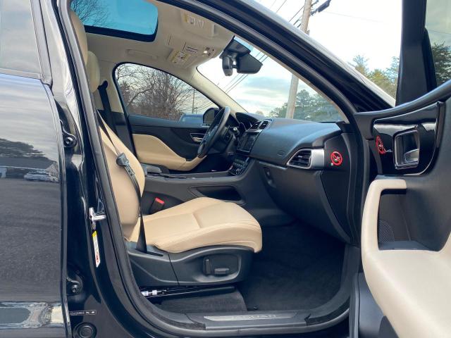 SADCJ2BN4HA089614 Jaguar F-pace Premium