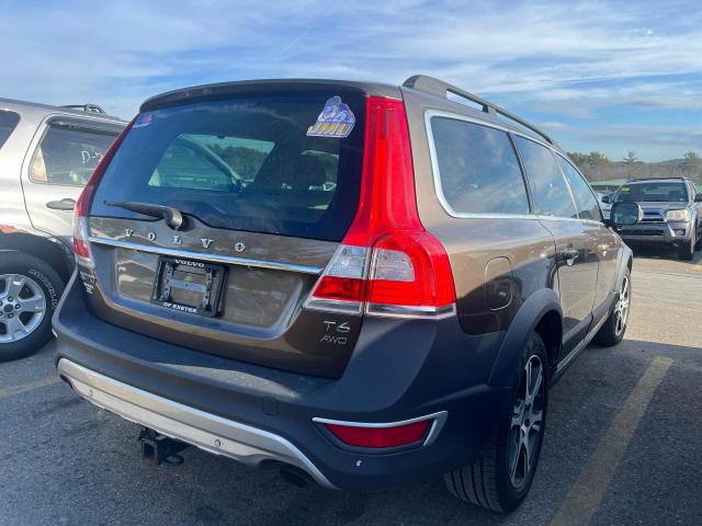 YV4902NK3F1217572 Volvo XC70