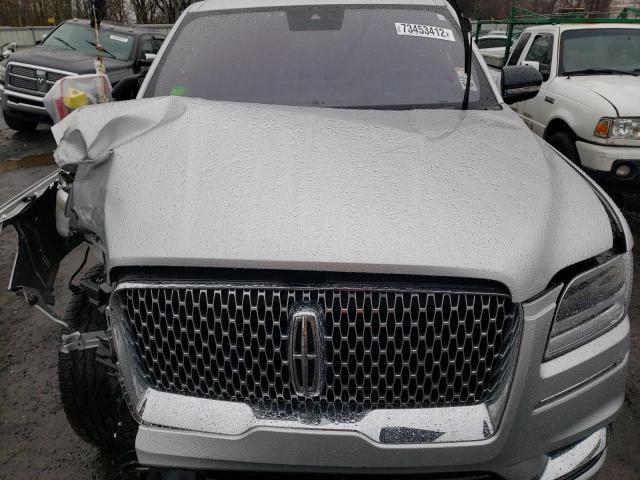 5LMJJ3LT6KEL17935 Lincoln Navigator