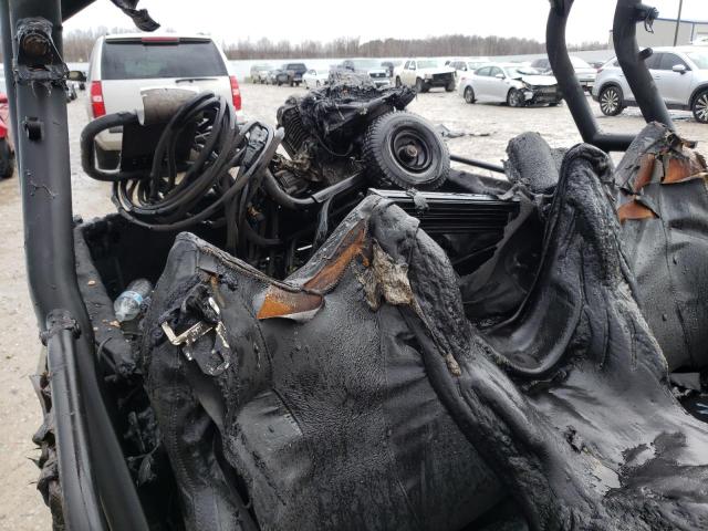 2015 CAN-AM COMMANDER - 3JBKKAP20FJ002177