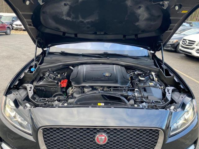 SADCJ2BN4HA089614 Jaguar F-pace Premium