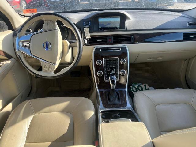 YV4902NK3F1217572 Volvo XC70