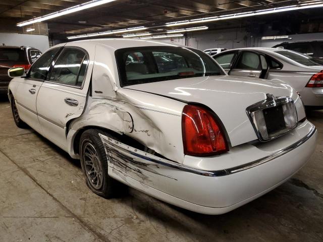 1LNHM82W62Y653603 Lincoln TOWNCAR