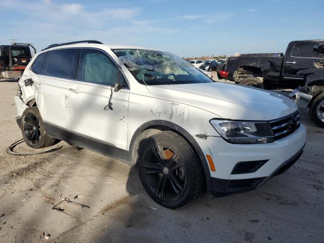 2018 VOLKSWAGEN TIGUAN SE - 3VV3B7AX1JM144510