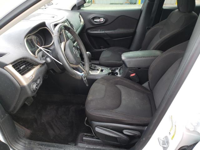 1C4PJLCB6GW347382 Jeep Cherokee Latitude