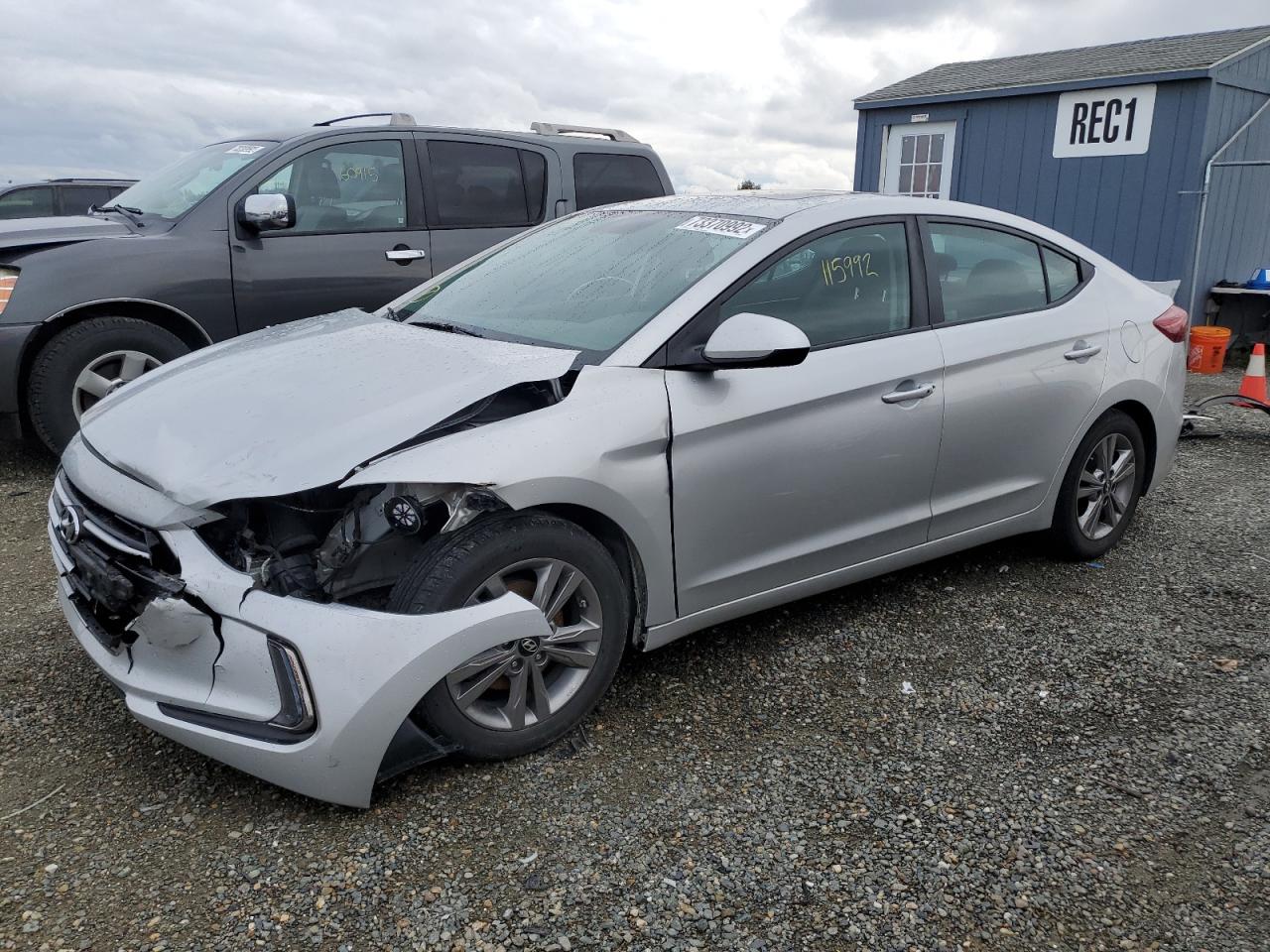 KMHD84LF2HU249949 HYUNDAI ELANTRA SE 2017