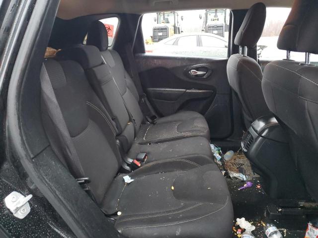 1C4PJMCS9FW755587 Jeep Cherokee Latitude