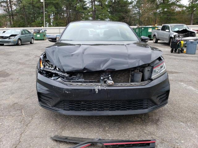 2018 VOLKSWAGEN PASSAT GT 1VWJM7A30JC030915