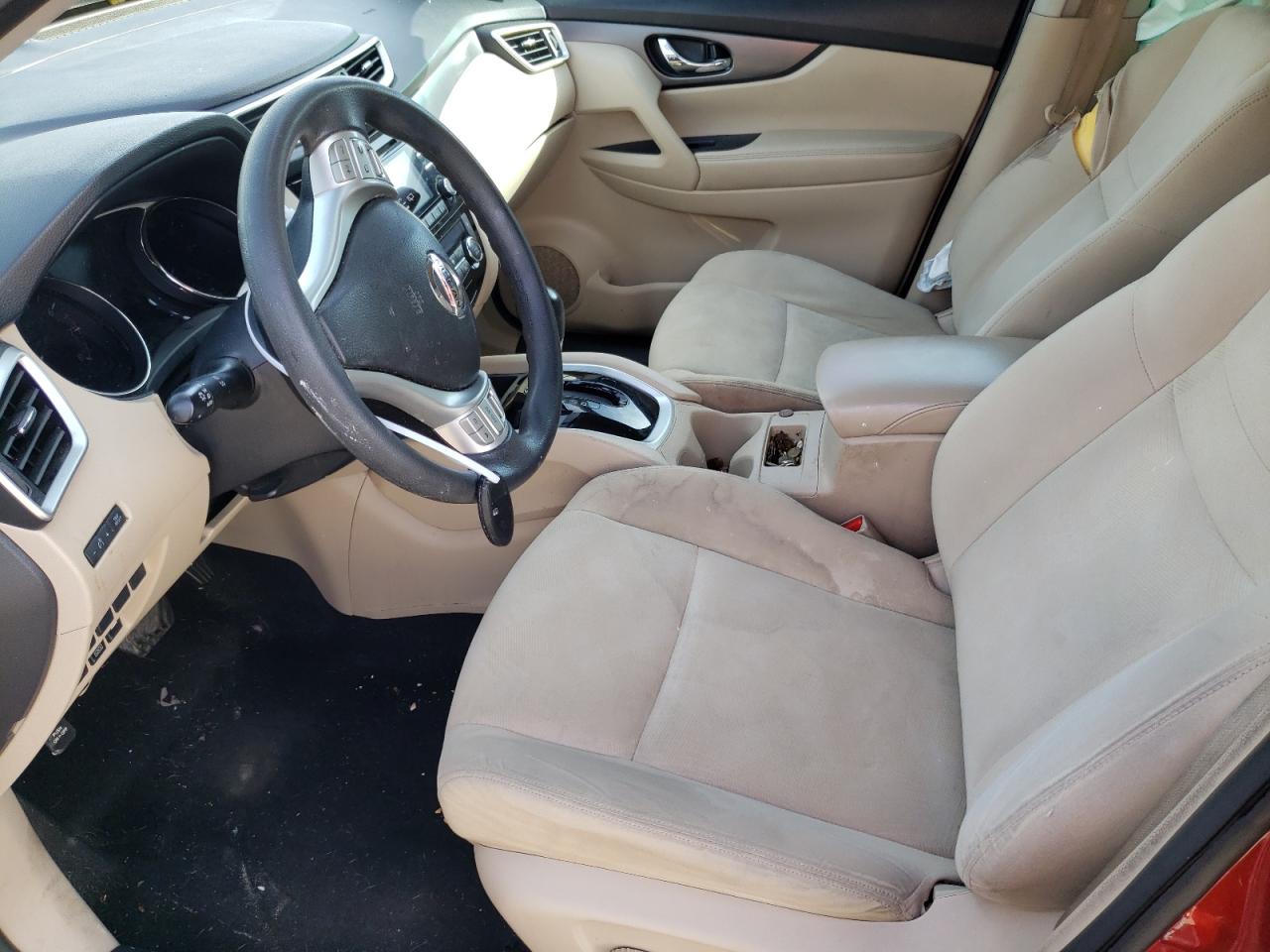 VIN: KNMAT2MV9GP644207 2016 NISSAN ROGUE
