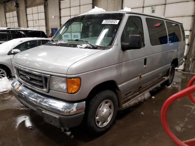 Salvage cars for sale from Copart Blaine, MN: 2005 Ford Econoline E350 Super Duty Wagon