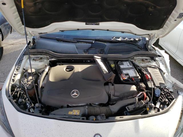WDDSJ4EB1FN274929 Mercedes-Benz CLA 250