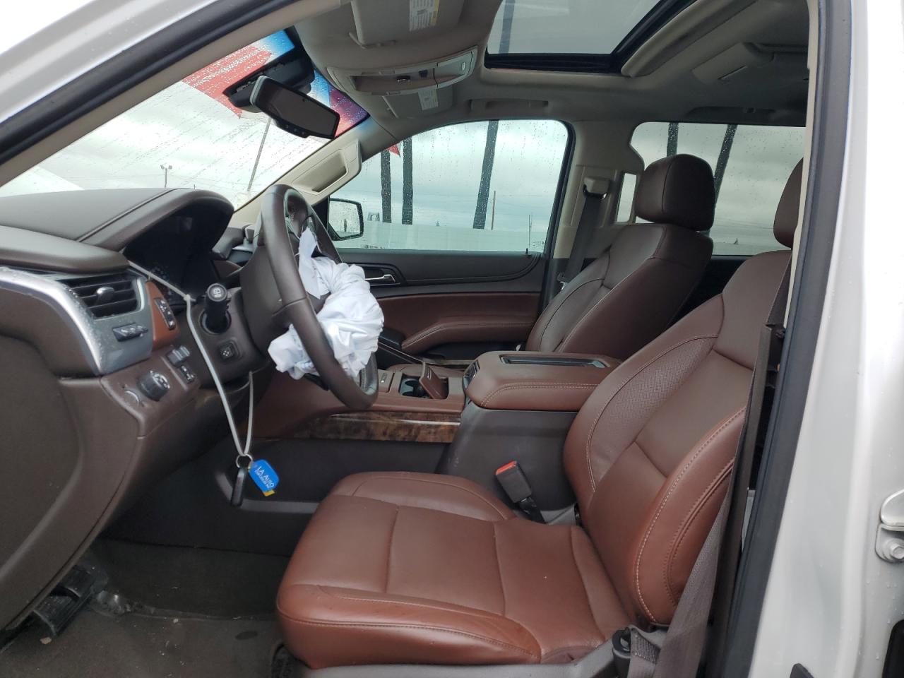 1GNSCJKC1HR221067 2017 Chevrolet Suburban C1500 Premier