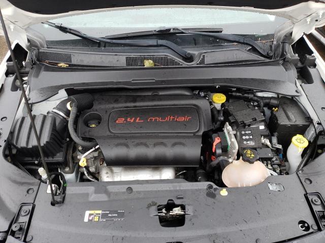 3C4NJDBBXJT433371 Jeep Compass Latitude
